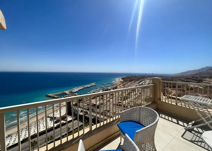 Porto Elsokhna Pyramids Sea View * Ain Sukhna